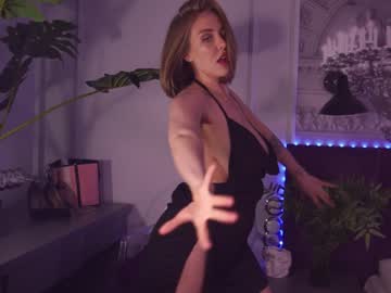 girl
        dianacherry cam image #1892776