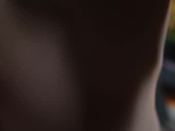 girl
        mbca cam image #6440776