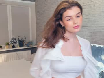 girl
        candy_flo cam image #6045144